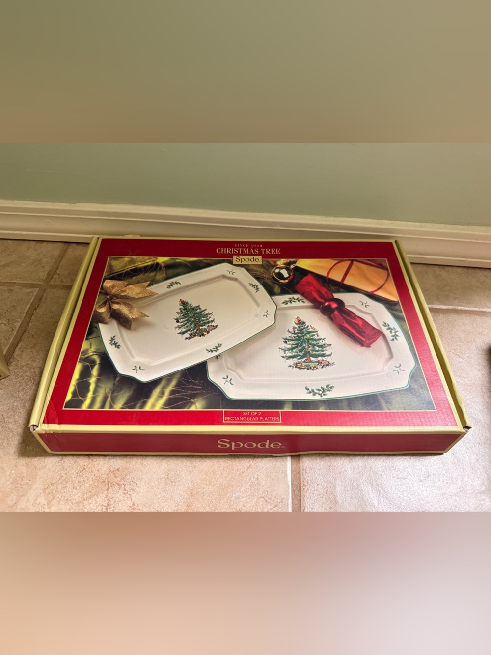 Spode Christmas Tree Platter Set in White, Green and Red Accents